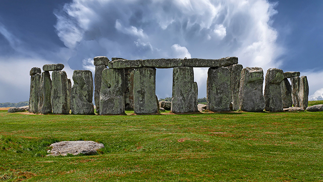 Stonehenge Desktop Background