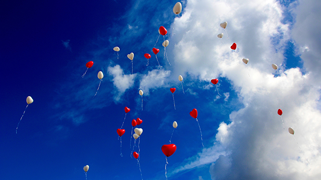 Balloon Hearts Google Background