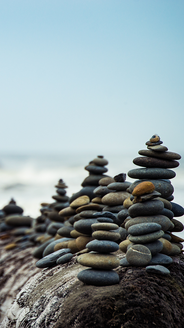 Ocean Stones iPhone Background.