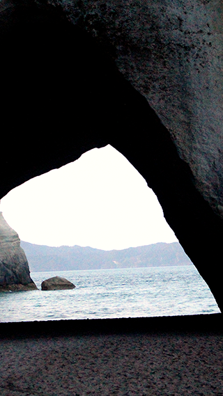 Cathedral Cove Phone Wallpaper