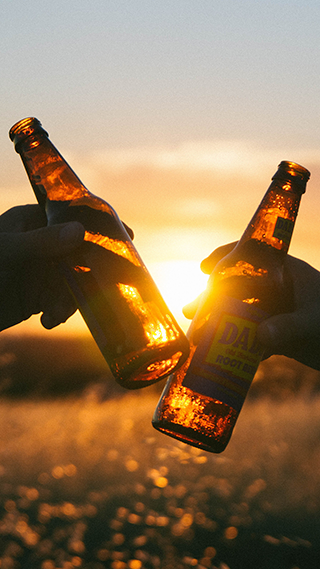 Cheers Phone Wallpaper