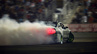 Drifting 8K Wallpaper