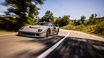 Ferrari F40 Chromebook Wallpaper