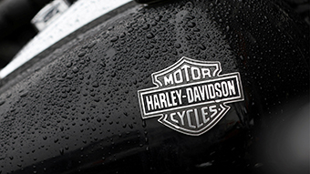 Harley Davidson Black Chromebook Wallpaper