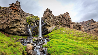 Rocky Waterfall Chromebook Wallpaper