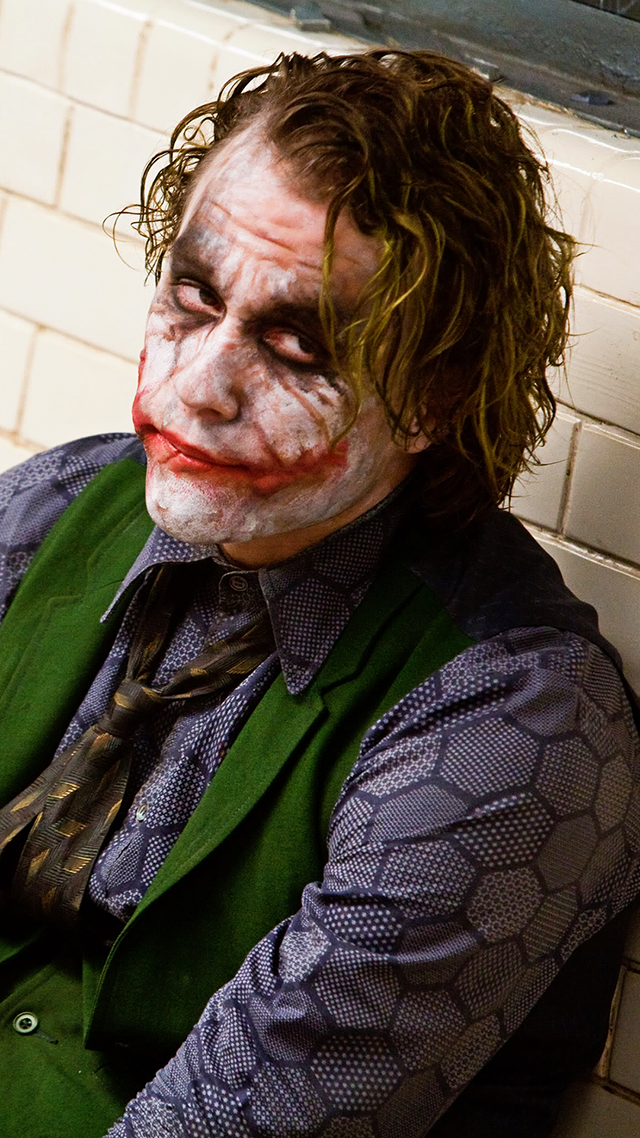 Joker iPhone 11 Pro Max Wallpaper.