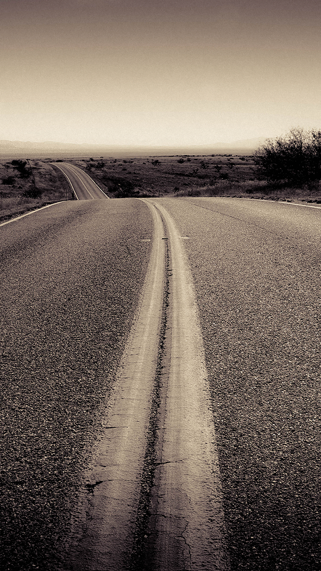 Open Road iPhone 11 Pro Max Wallpaper.