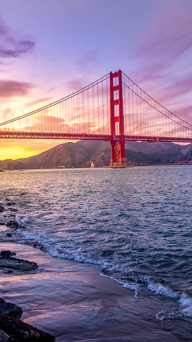 Golden Gate Samsung S21 Wallpaper.